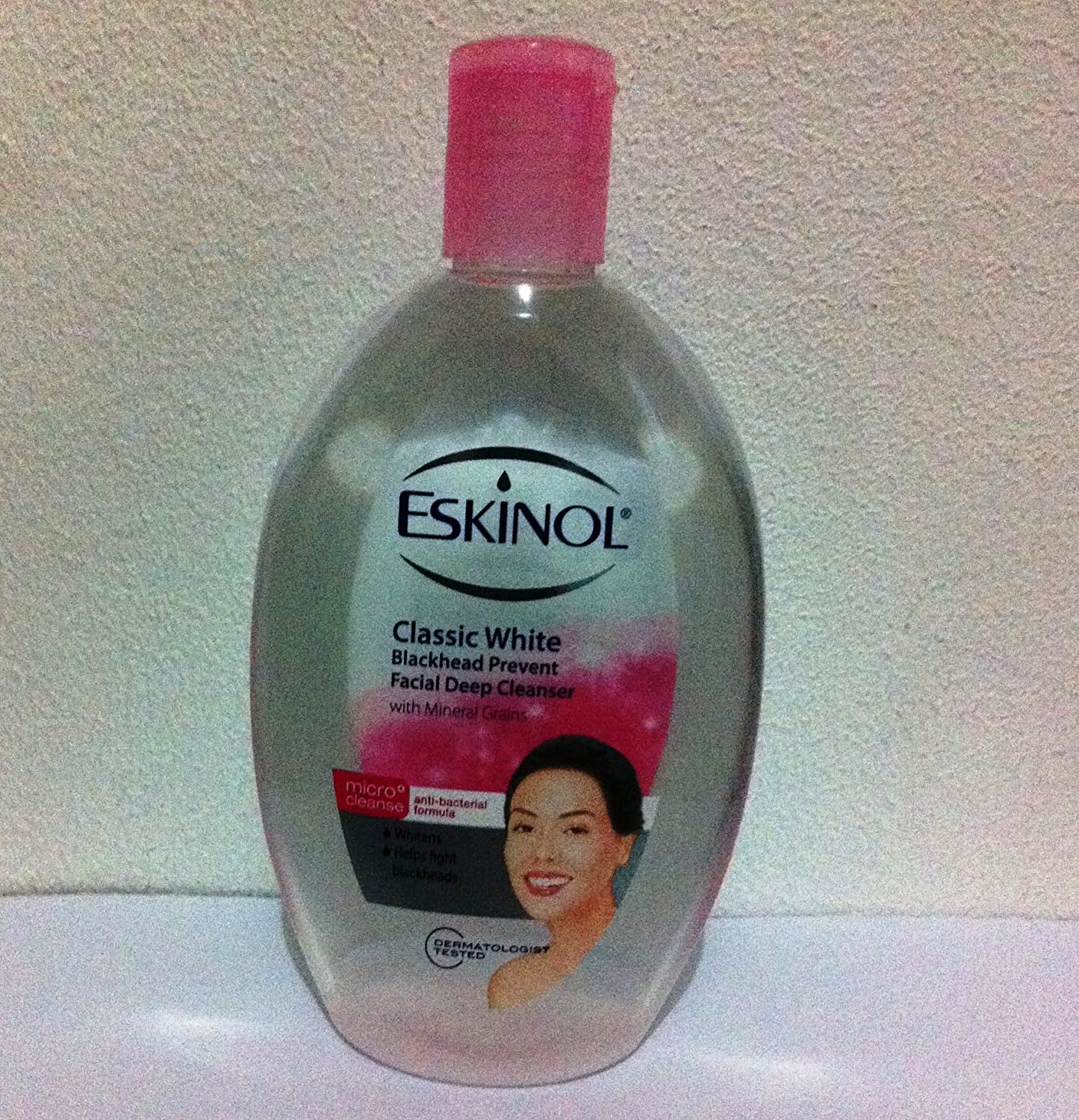 Eskinol Naturals Classic with Grains Facial Cleanser 