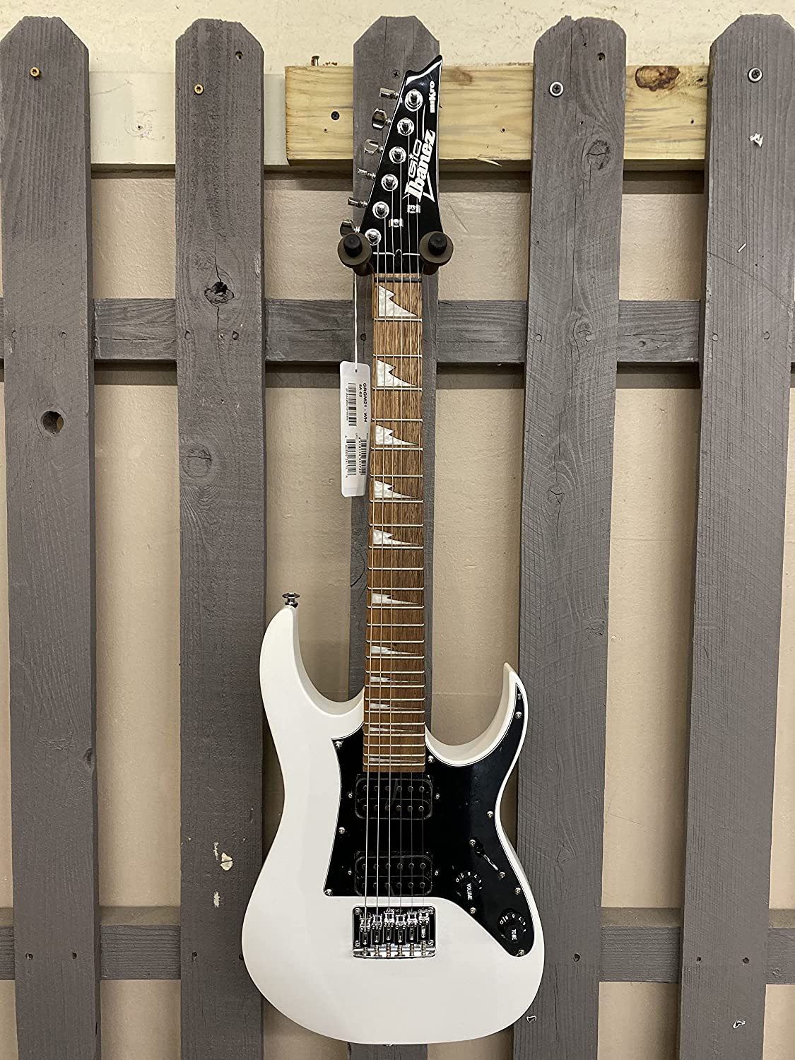 Ibanez 6 String Solid-Body Electric Guitar, Right Handed, White (GRGM21WH)